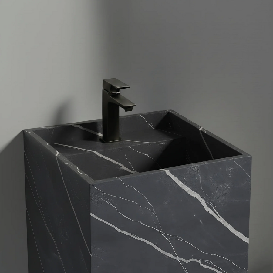 Washbasin  —  PIECES