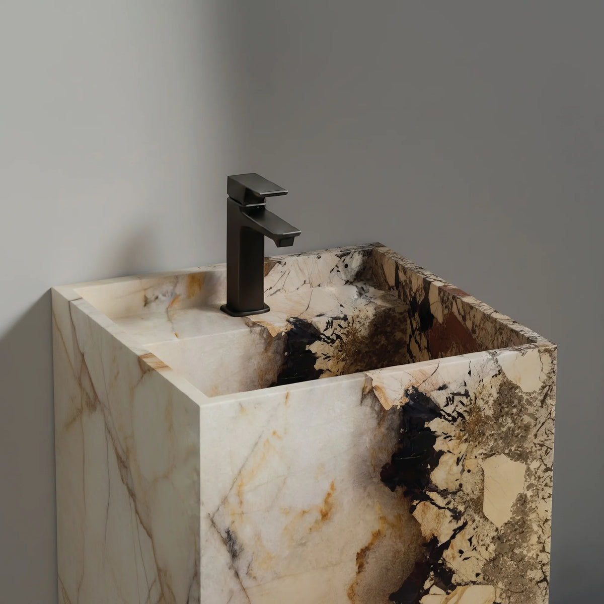 Totem Serene Washbasin in Patagonia Quartzite