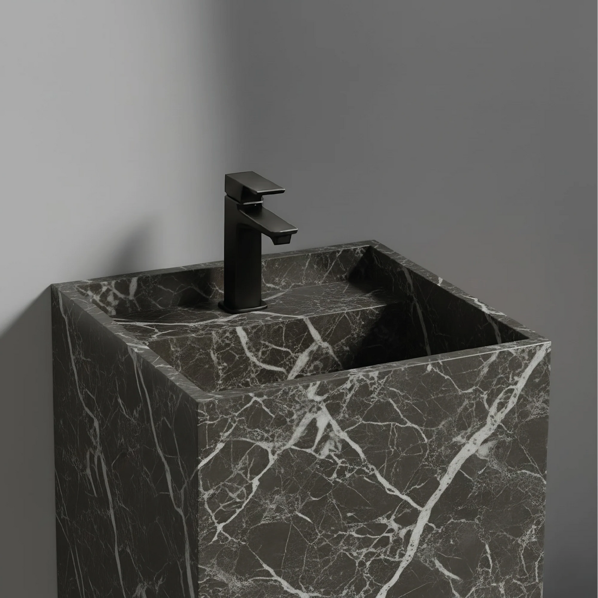 Totem Serene Washbasin in Iris Marble