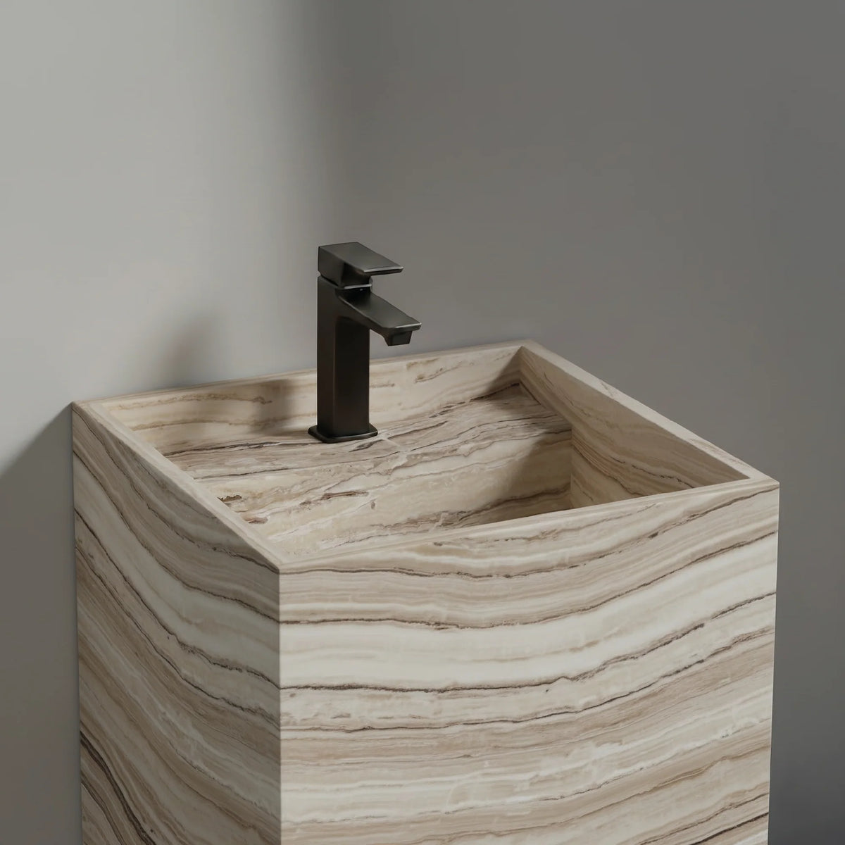 Totem Serene Washbasin in Avorio Onyx