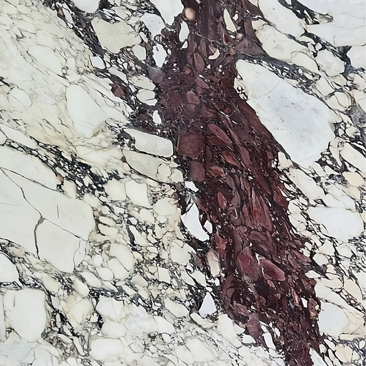 Detalle del Mármol Calacatta Viola, vetas vino y púrpura sobre fondo blanco pulido.