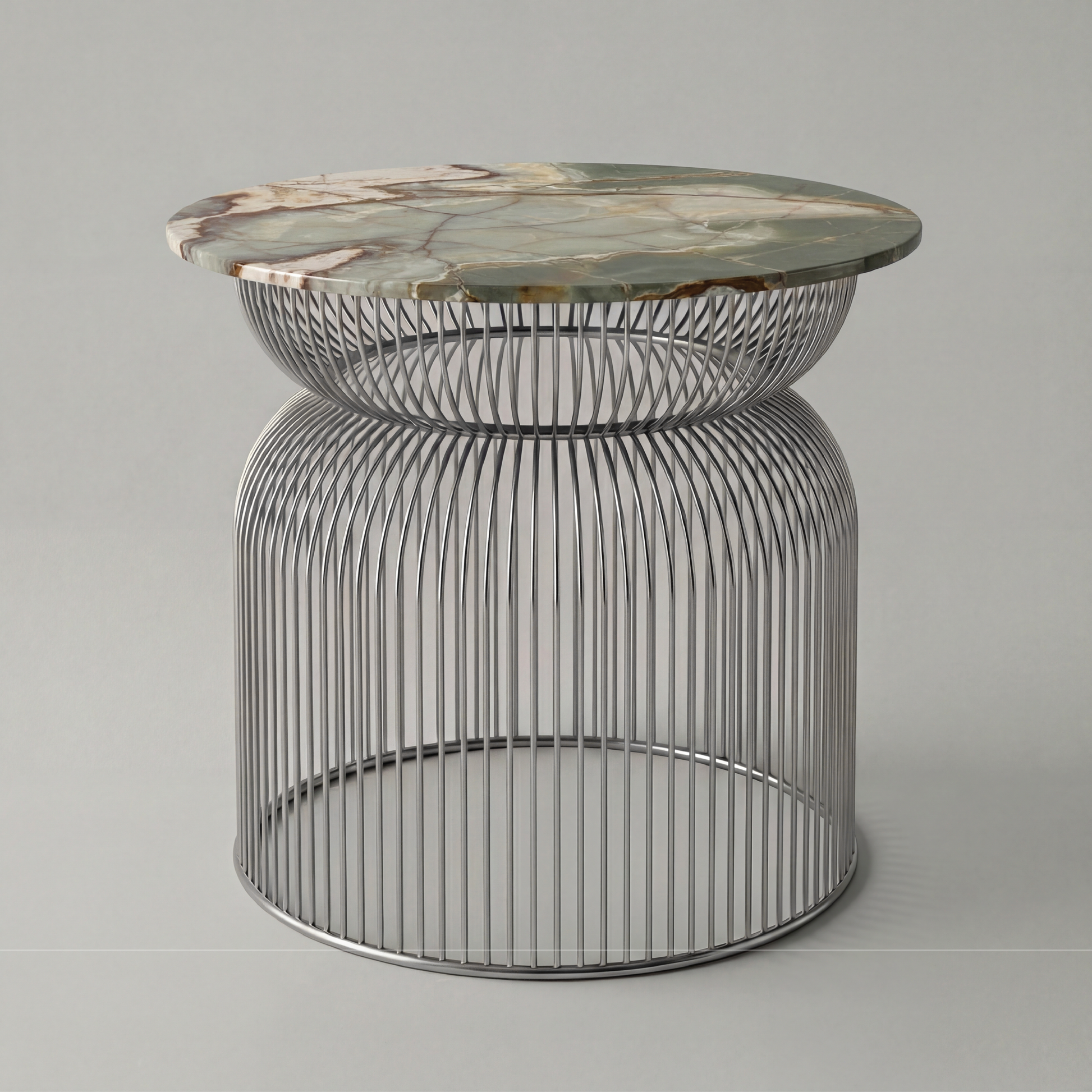 Mesa auxiliar Abcheck en ónix verde natural con vetas minerales y diseño arquitectónico
