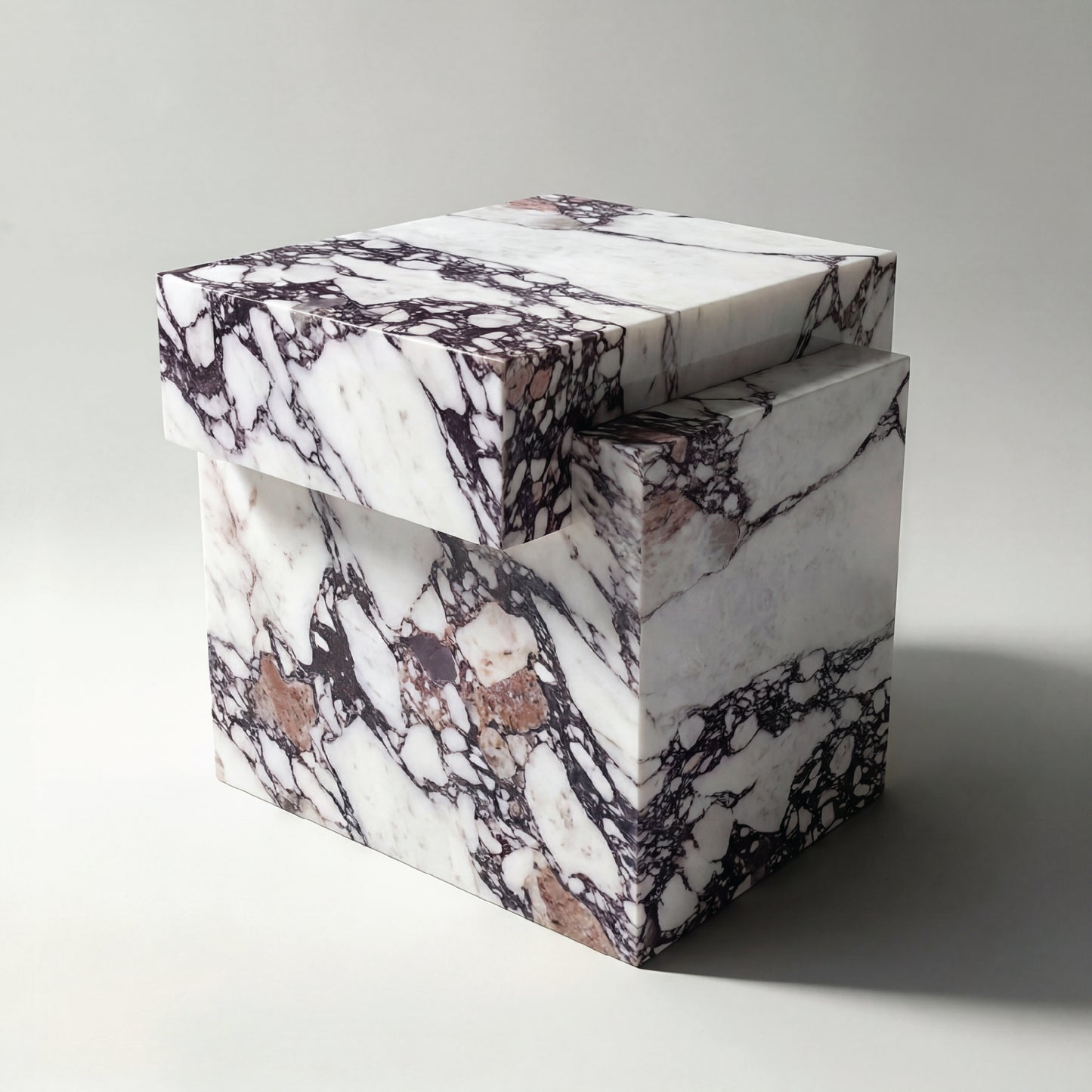 Mesa auxiliar ALMA en mármol Calacatta Viola natural