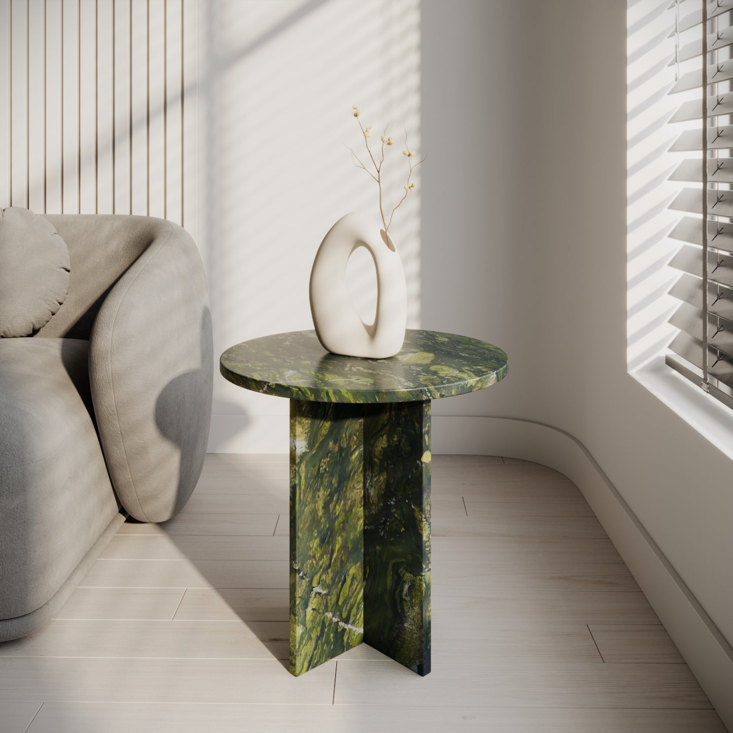 Mesa auxiliar redonda en mármol Amazonite Green, piedra natural Verde Amazonia con base cruzada y acabado pulido brillante.
